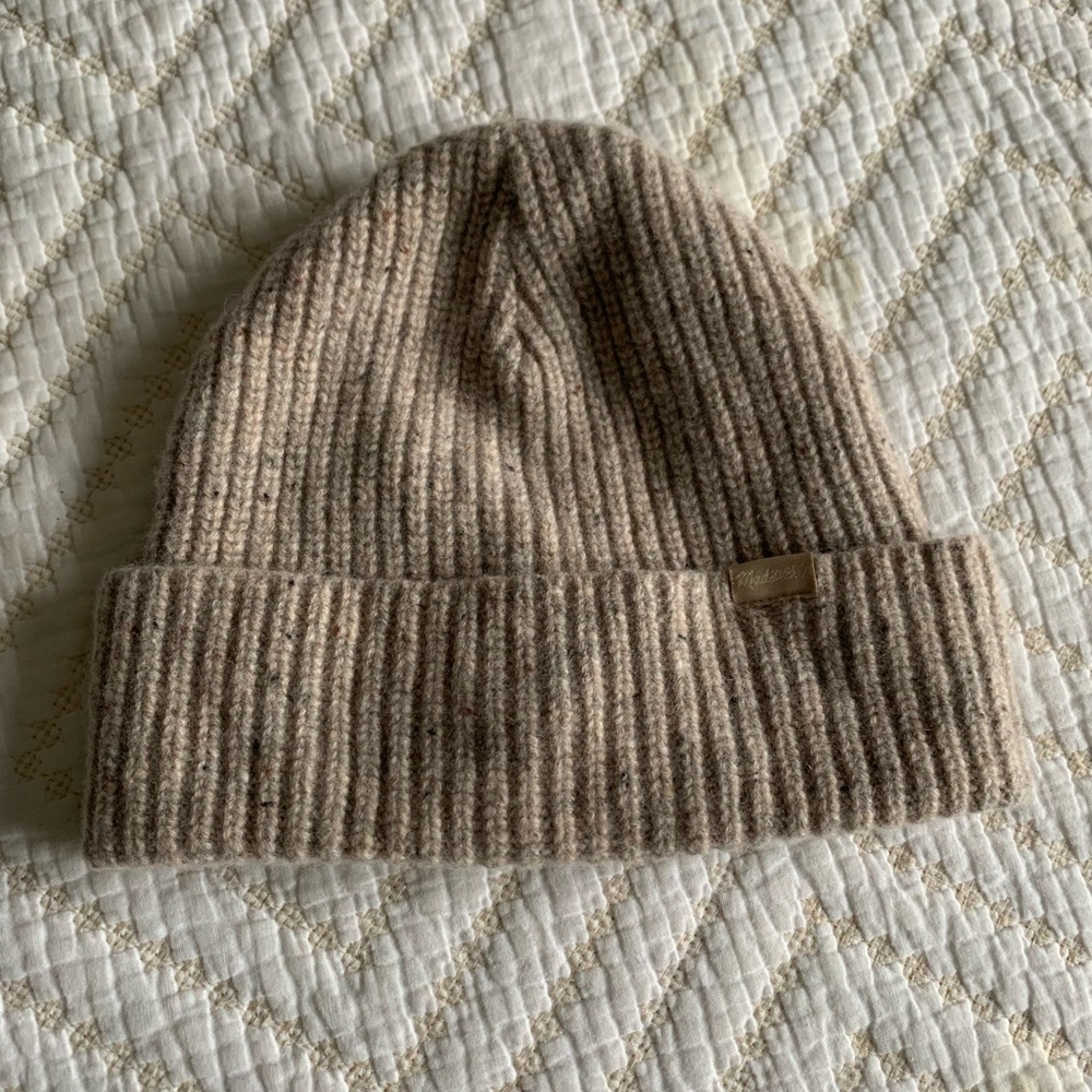 Madewell oatmeal knit beanie